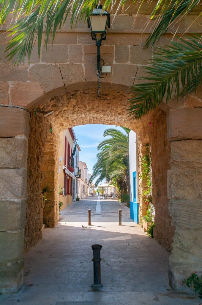Steintorbogen in die Altstadt von Tabarca