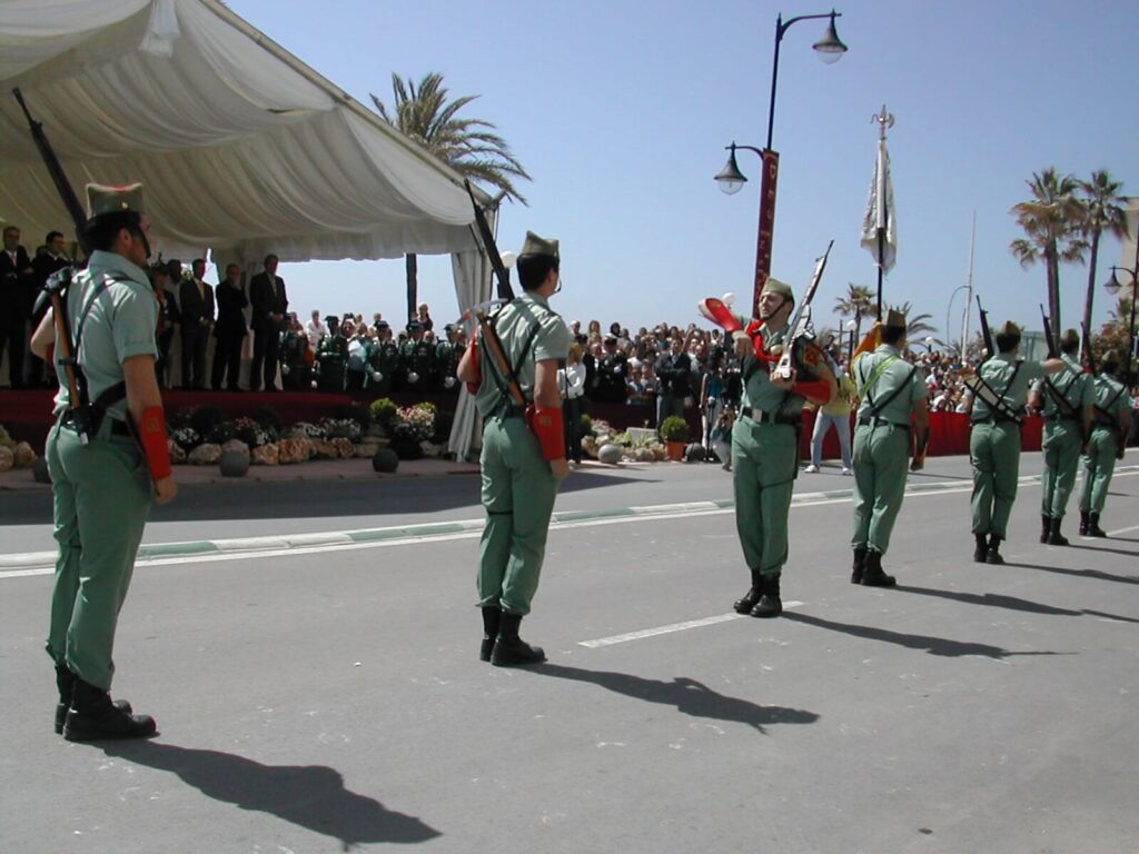 Estepona und Legionäre während der Osterprozession